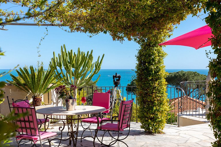 Azu006 - Luxury Villa above Eze-Sur-Mer, French Riviera