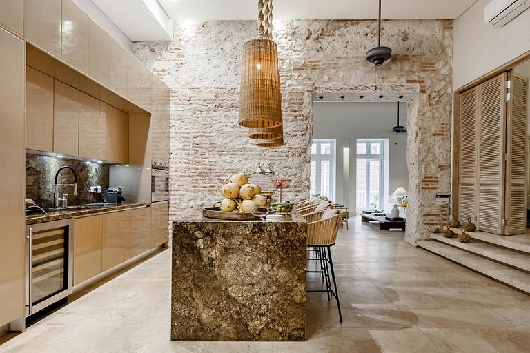 Car059 - Apartment in Cartagena's Historic Center