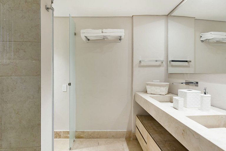 Car059 - Apartment in Cartagena's Historic Center