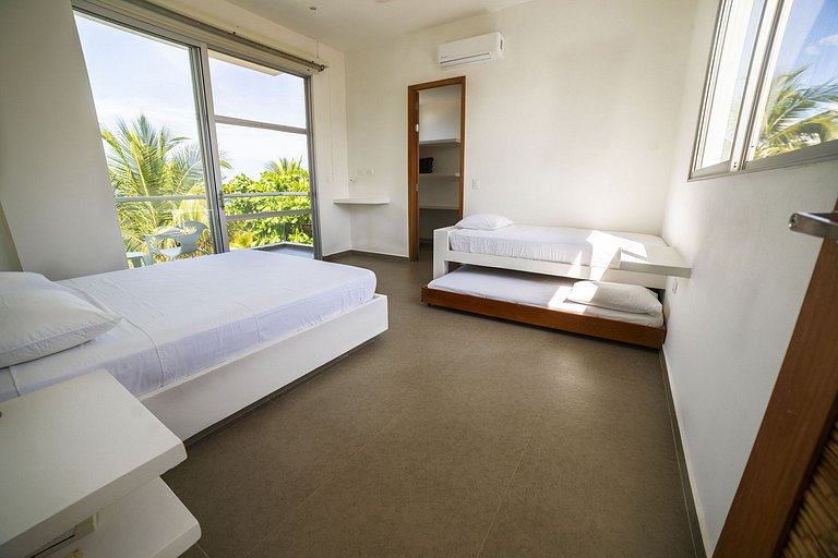 Tol002 - Beachfront villa with a pool in Tolú, Sucre