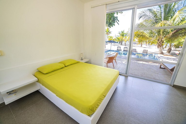 Tol002 - Beachfront villa with a pool in Tolú, Sucre