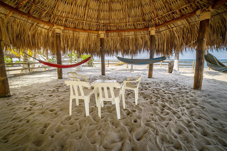 Tol002 - Villa avec piscine au bord de mer à Tolú, Sucre