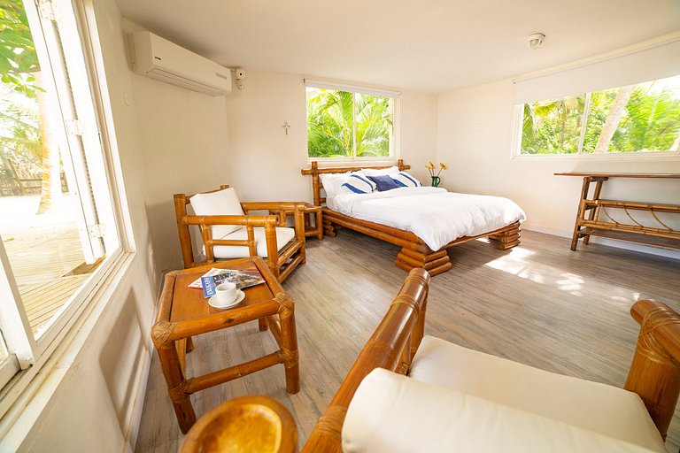 Tol001 - Hermosa casa de 6 cuartos frente al mar en Tolú