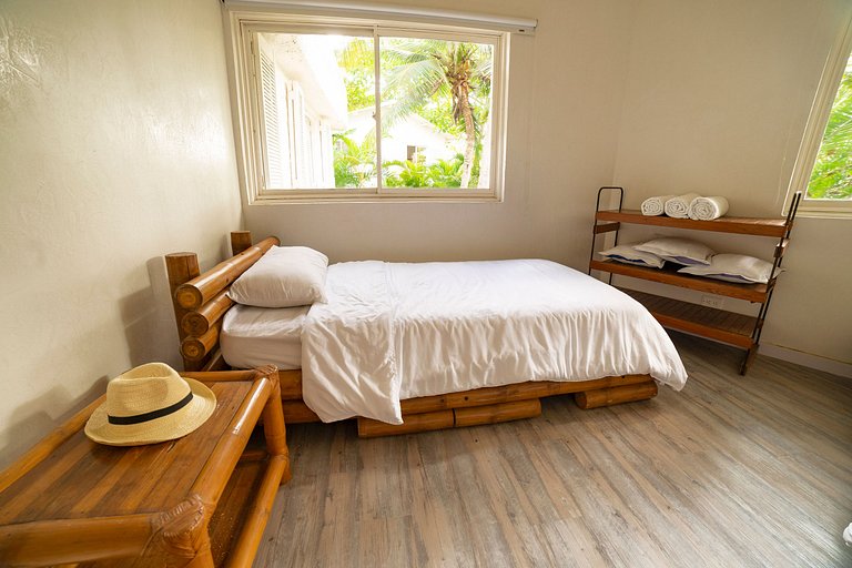 Tol001 - Magnifica casa de 6 quartos na beira do mar em Tolú