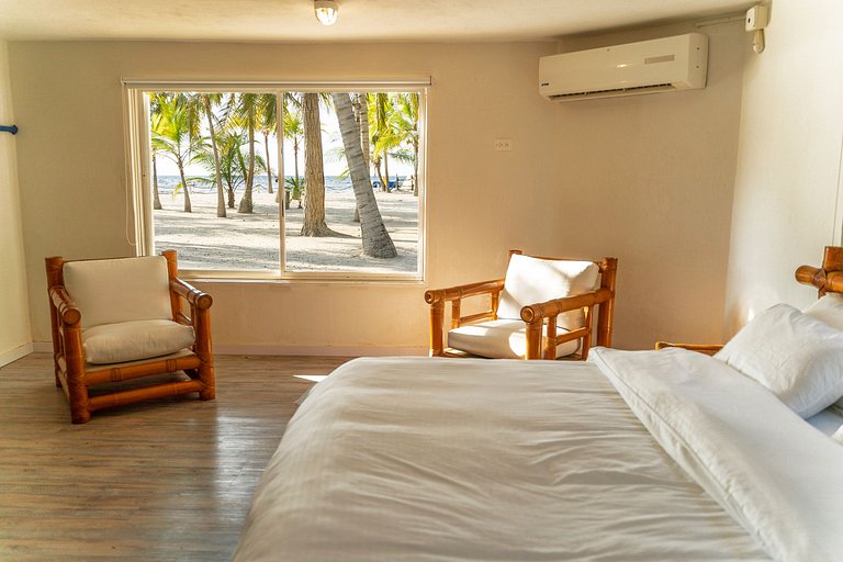 Tol001 - Magnifica casa de 6 quartos na beira do mar em Tolú