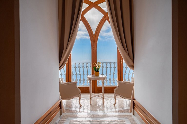 Cam001 - Villa on the Amalfi Coast, Campania