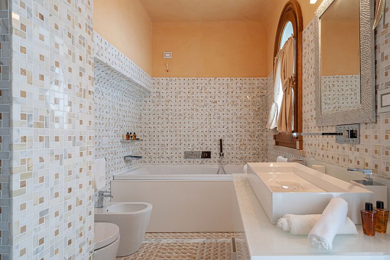 Cam001 - Villa on the Amalfi Coast, Campania