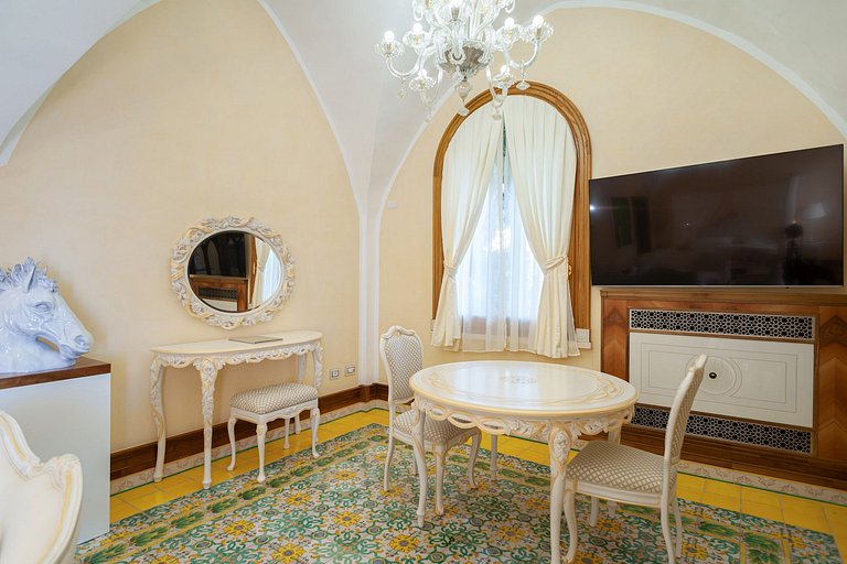 Cam001 - Villa on the Amalfi Coast, Campania