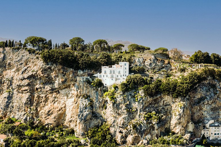 Cam001 - Villa on the Amalfi Coast, Campania