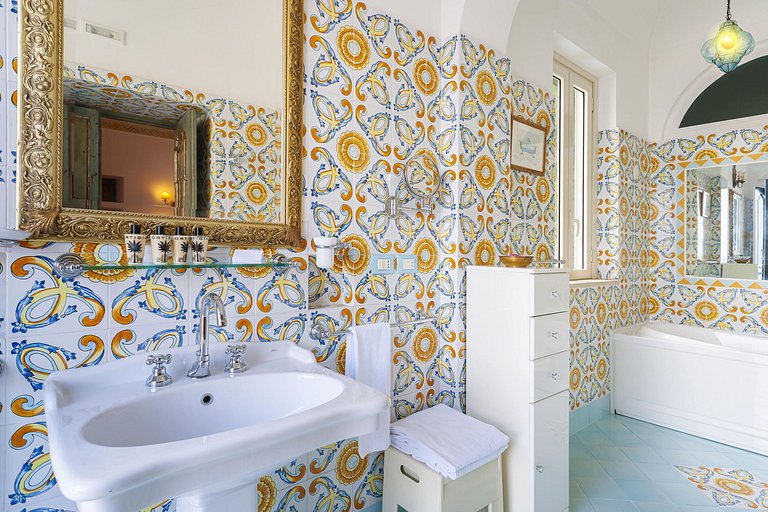 Cam003 - Villa in Positano, Campania