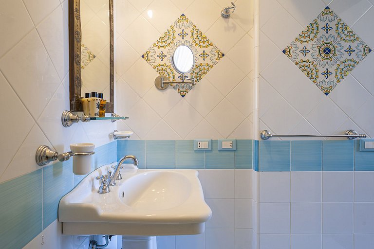 Cam003 - Villa in Positano, Campania