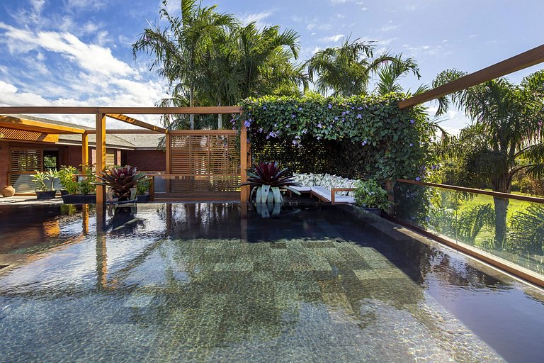 Condomínio de Luxo, Casa com Vista para o Mar, Casa à Beira