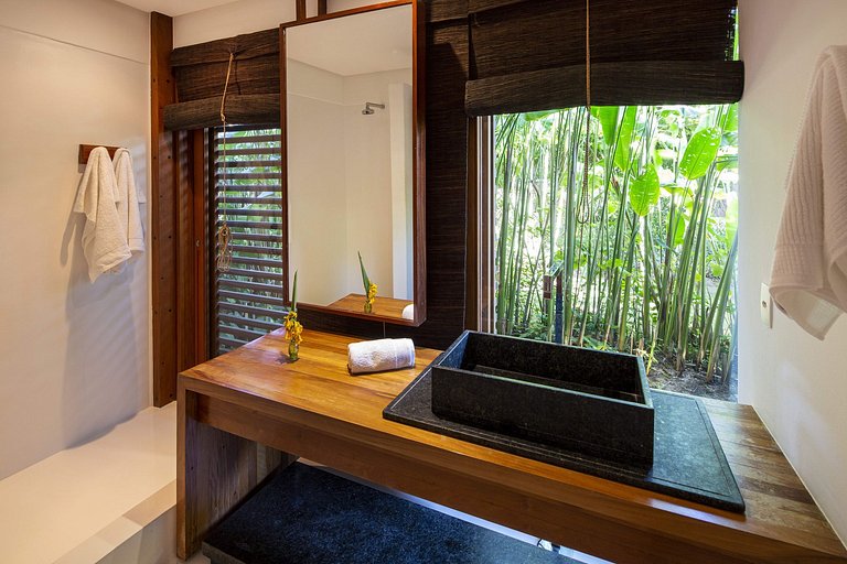 Condomínio de Luxo, Casa com Vista para o Mar, Casa à Beira
