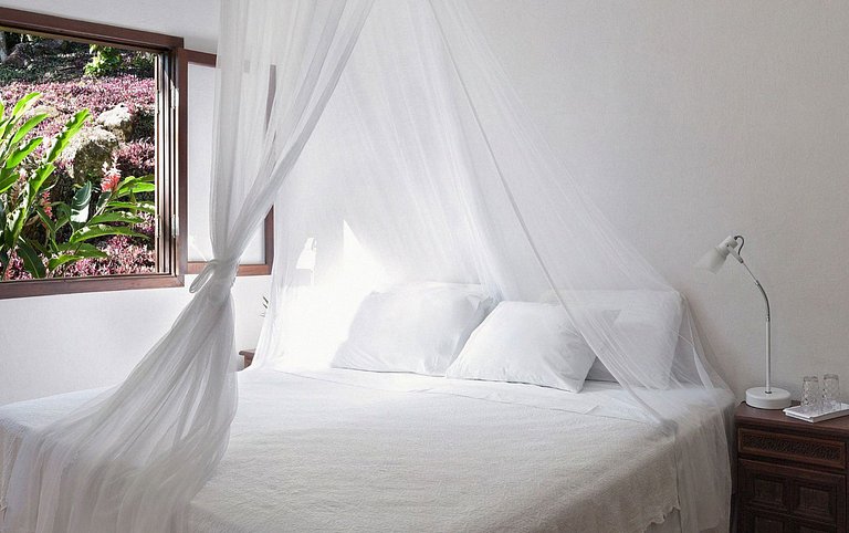 Ang037 - Hermoso sitio frente al mar en Angra dos Reis