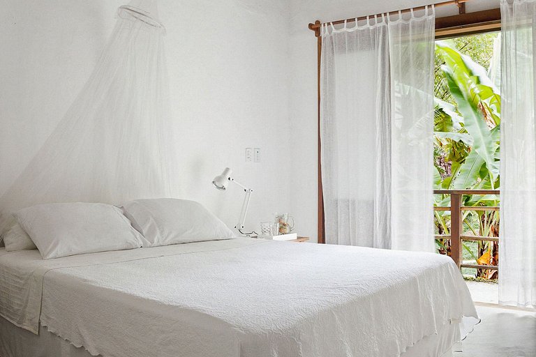Ang037 - Beautiful sea front site in Angra dos Reis