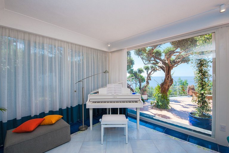 Cam009 - Villa de trois étages sur la côte de Sorrente, Camp