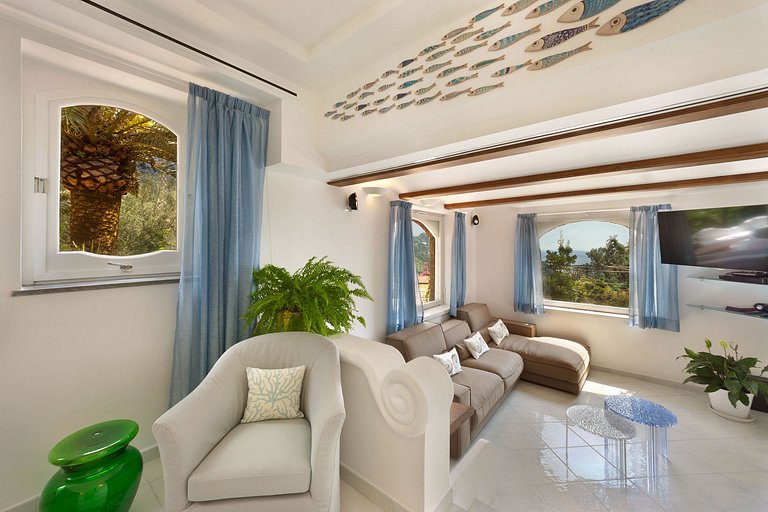 Cam007 - Modern villa, Sorrento Coast, Campania