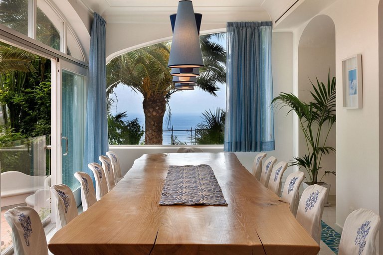Cam007 - Villa moderna, Costa de Sorrento, Campânia