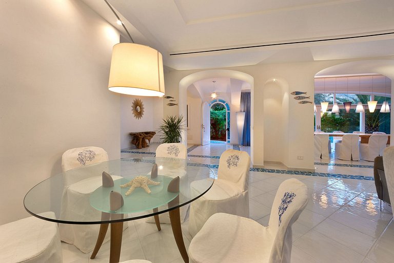 Cam007 - Modern villa, Sorrento Coast, Campania