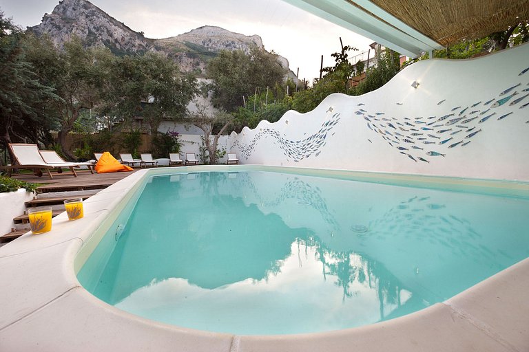 Cam007 - Modern villa, Sorrento Coast, Campania