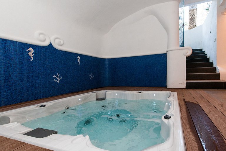 Cam007 - Modern villa, Sorrento Coast, Campania