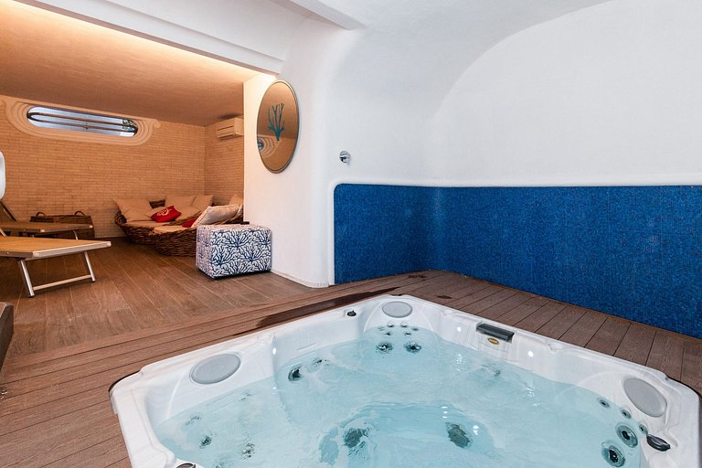 Cam007 - Modern villa, Sorrento Coast, Campania