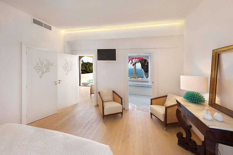 Cam007 - Modern villa, Sorrento Coast, Campania