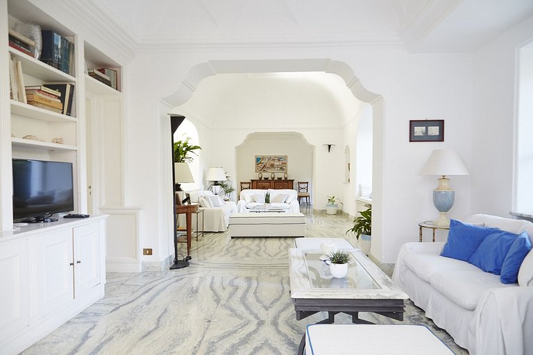 Cam015 - Villa sur l'île de Capri, Campanie