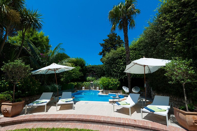 Cam015 - Villa sur l'île de Capri, Campanie