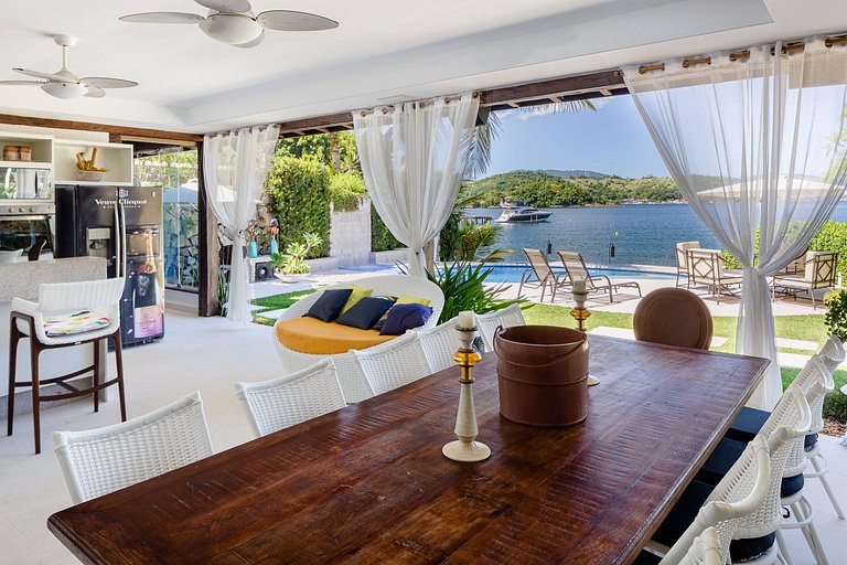 Ang012 - Hermosa villa de playa en Angra dos Reis