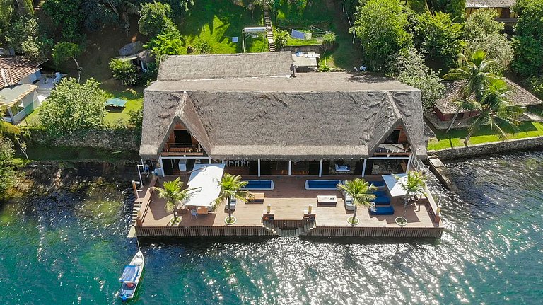 Ang011 - Gran mansión en Angra dos Reis