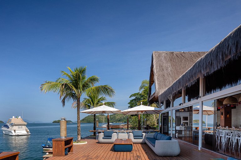 Ang011 - Mansão em ilha de Angra dos Reis