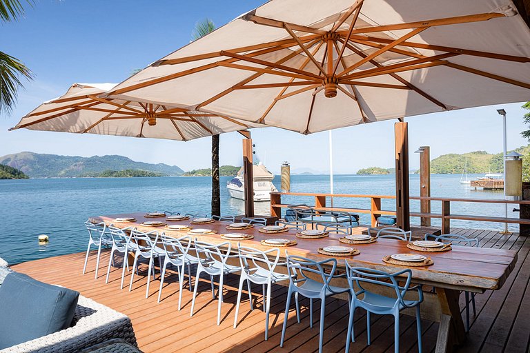 Ang011 - Mansão em ilha de Angra dos Reis