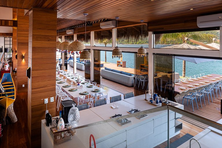 Ang011 - Mansão em ilha de Angra dos Reis