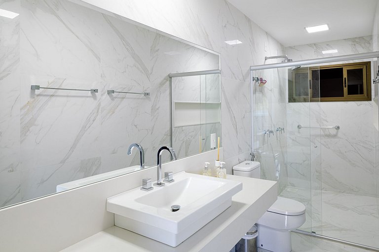 Ang011 - Mansão em ilha de Angra dos Reis