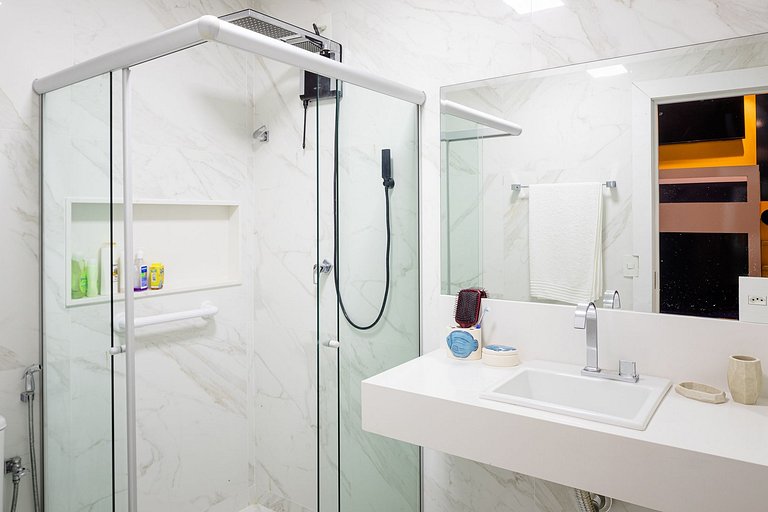 Ang011 - Mansão em ilha de Angra dos Reis