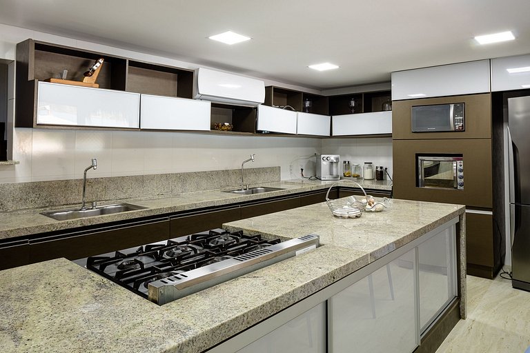 Ang011 - Gran mansión en Angra dos Reis