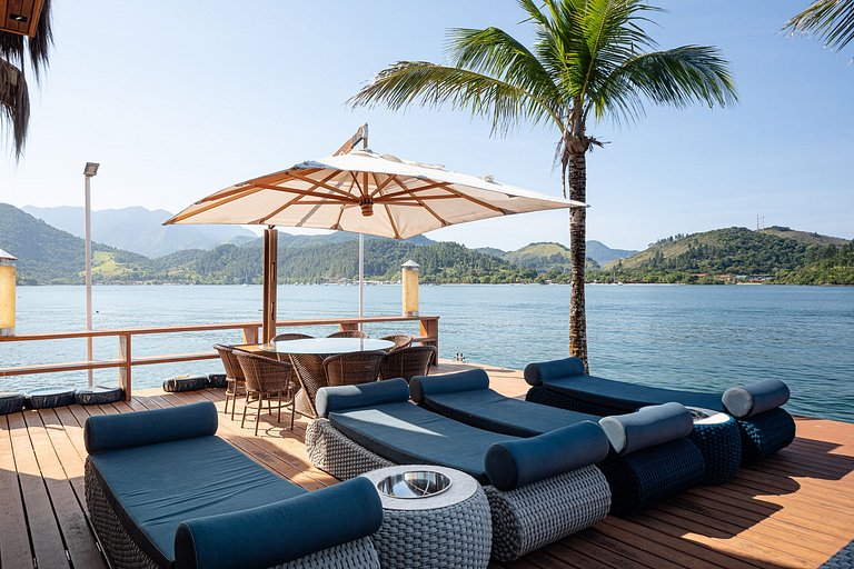 Ang011 - Mansão em ilha de Angra dos Reis