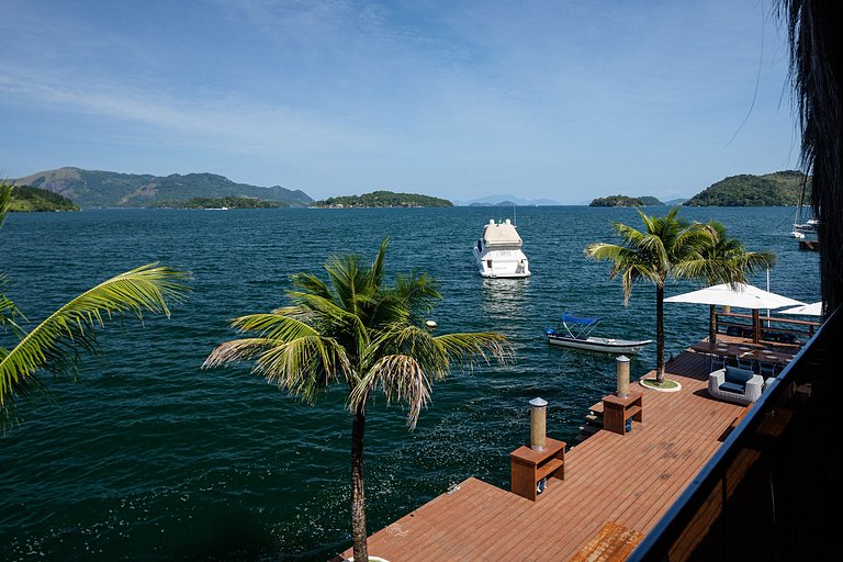 Ang011 - Mansão em ilha de Angra dos Reis