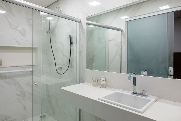 Ang011 - Mansão em ilha de Angra dos Reis