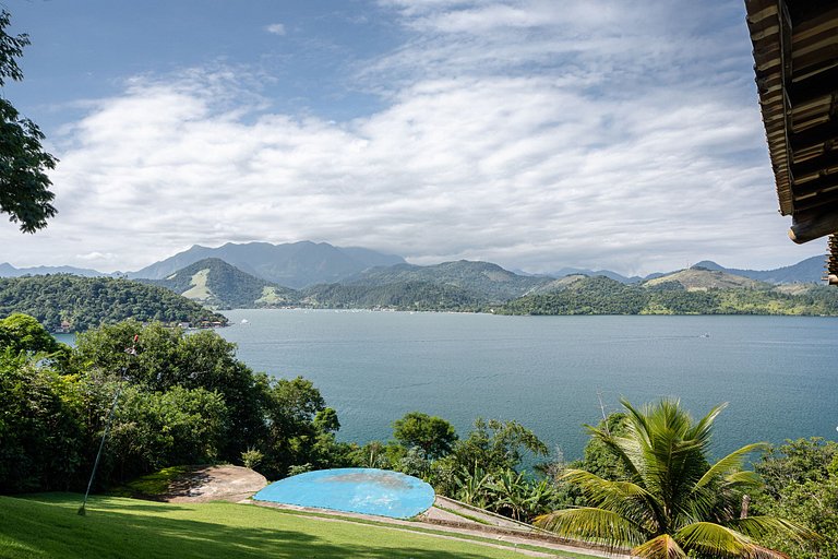 Ang014 - Hermosa casa de 6 suites con amplia vista en Angra