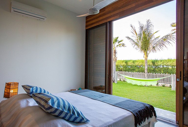 Cea033 - Beautiful house with 6 suites by the sea in Praia d