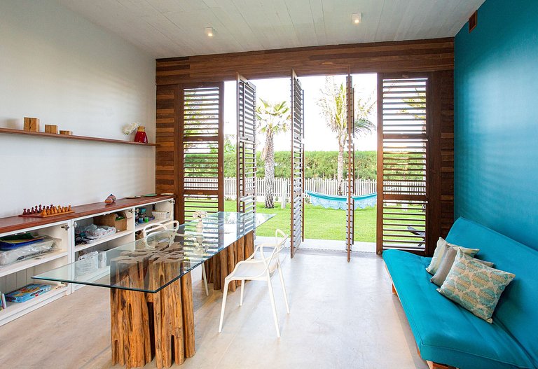 Cea033 - Beautiful house with 6 suites by the sea in Praia d