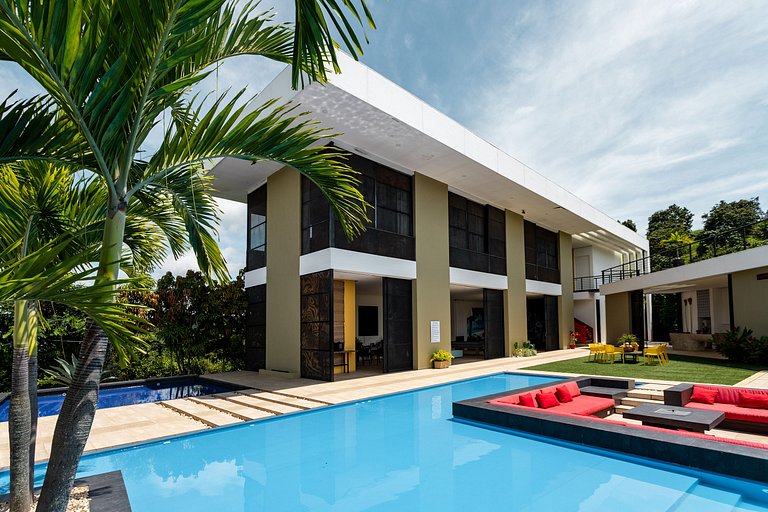 Anp008 - Stunning vacation home in Anapoima