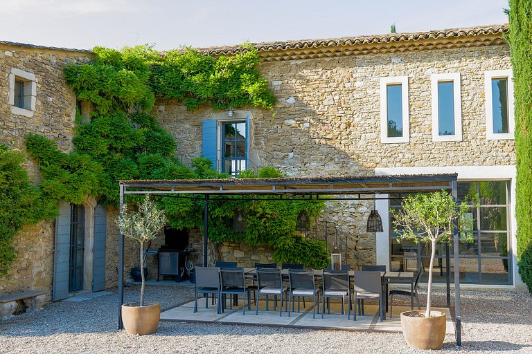 Pro001 - House in Goudargues, Provence
