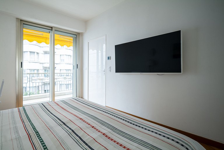 Azu018 - Apartamento con vista al mar, Niza