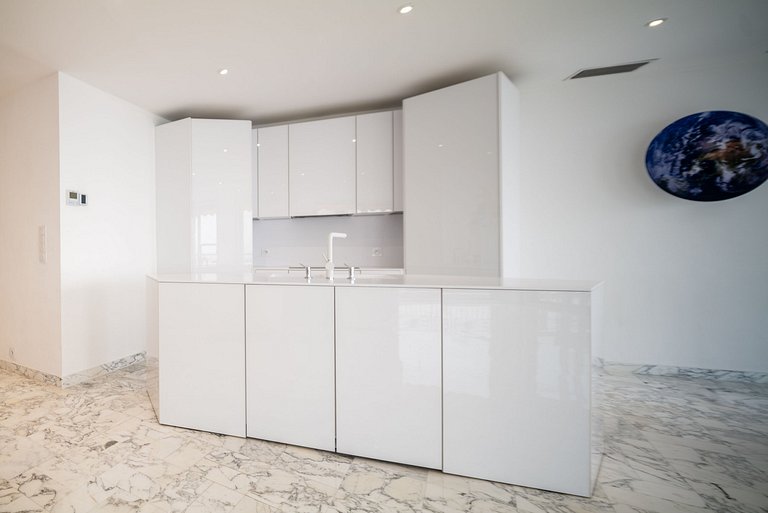 Azu018 - Appartement vue mer, Nice