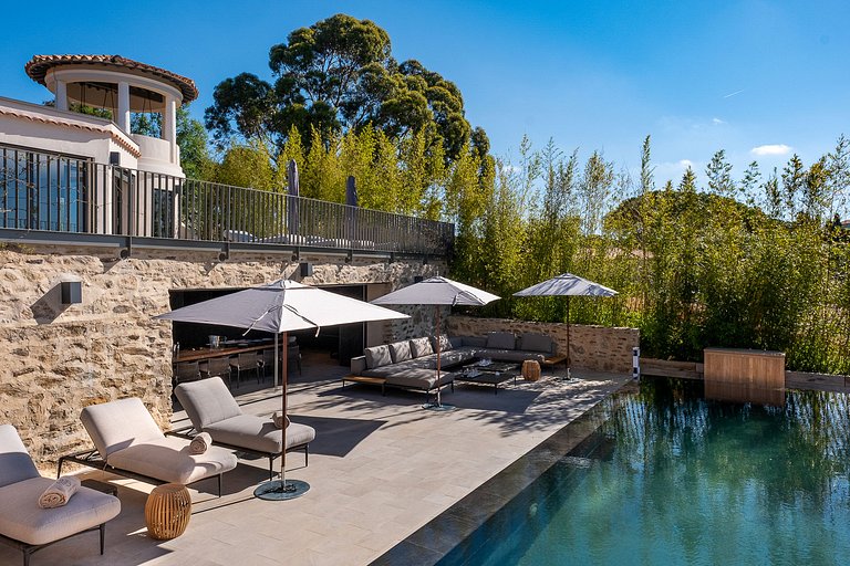 Azu017 - Private Villa with Rooftop Jacuzzi, French Riviera