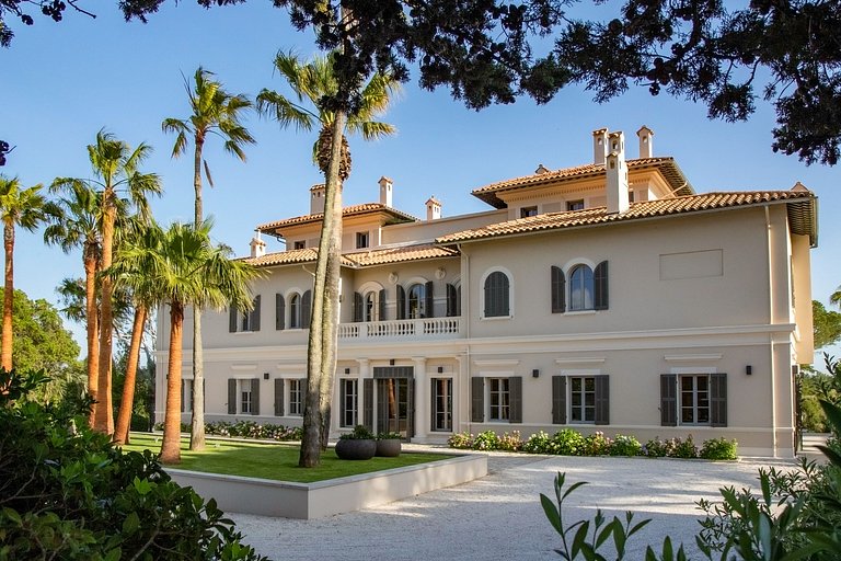 Azu015 - Exceptional 11-bedroom estate in La Croix-Valmer