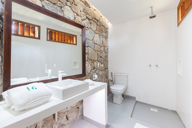 Ang005 - Île paradisiaque à Angra dos Reis